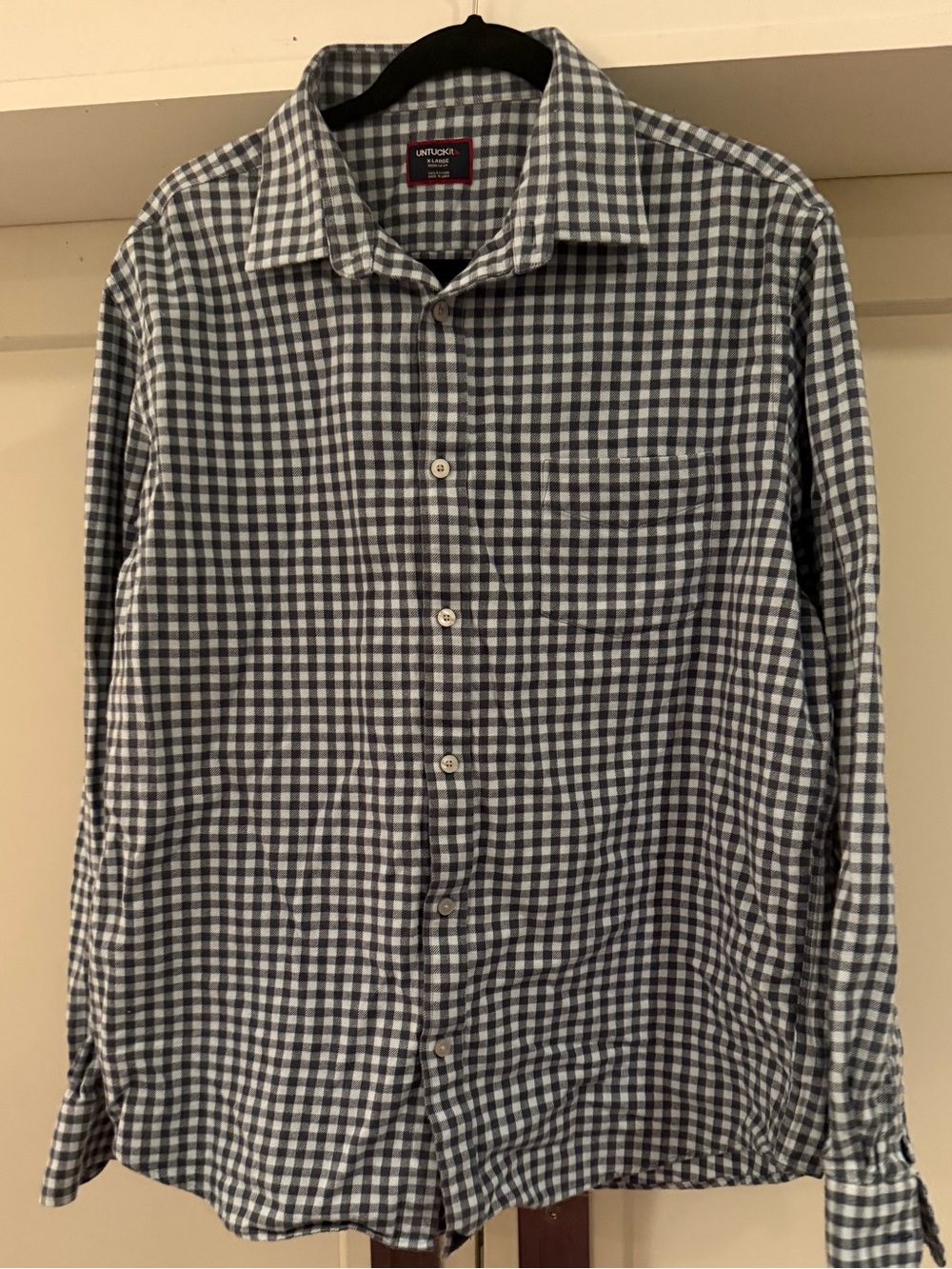 Untuckit Men's Navy and White Gingham Flannel Button-Up Shirt